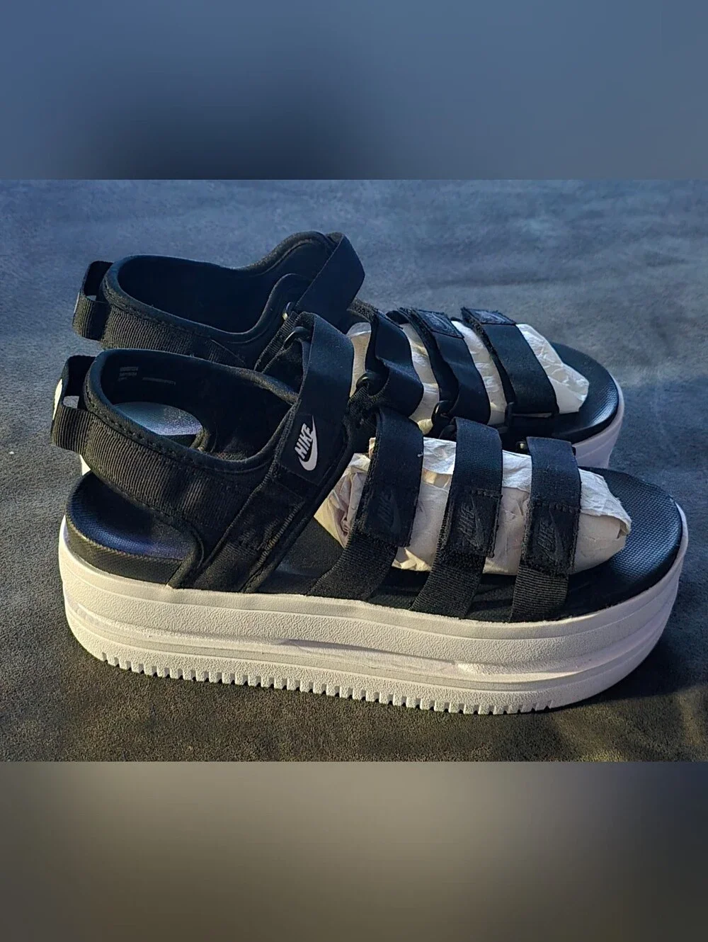 Women's Size 9  Nike Icon Classic Platform Sandals